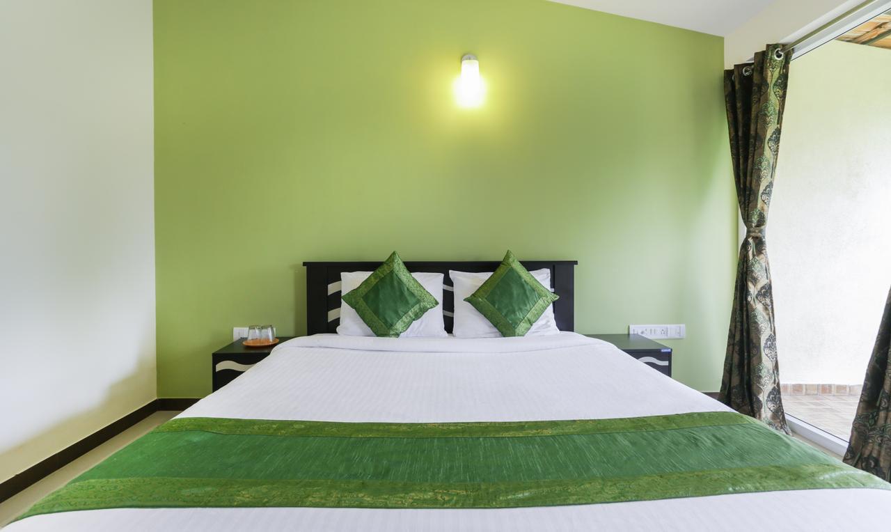 Treebo Laa Gardenia Resort, Nilavoor Lake Yelagiri Buitenkant foto