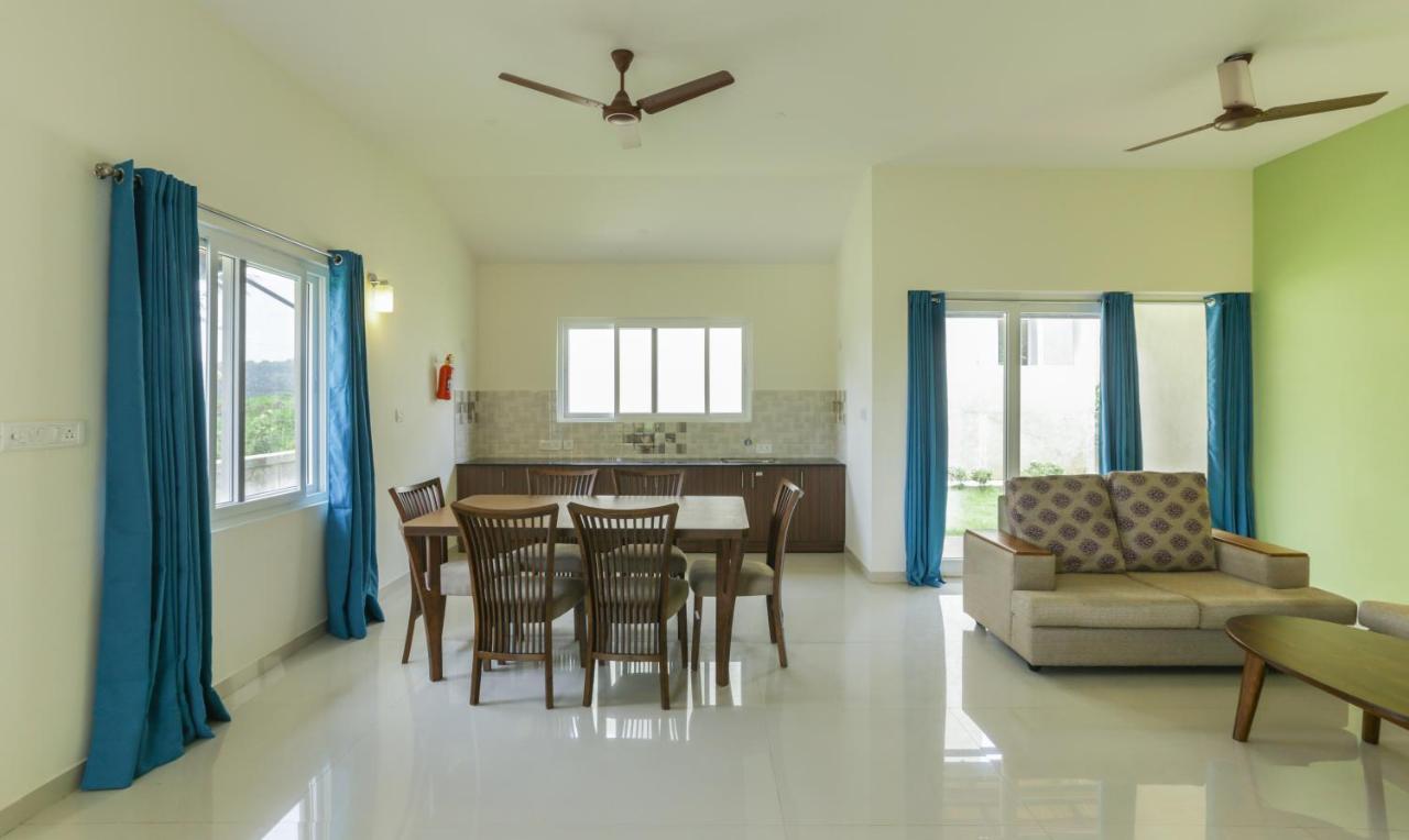 Treebo Laa Gardenia Resort, Nilavoor Lake Yelagiri Buitenkant foto