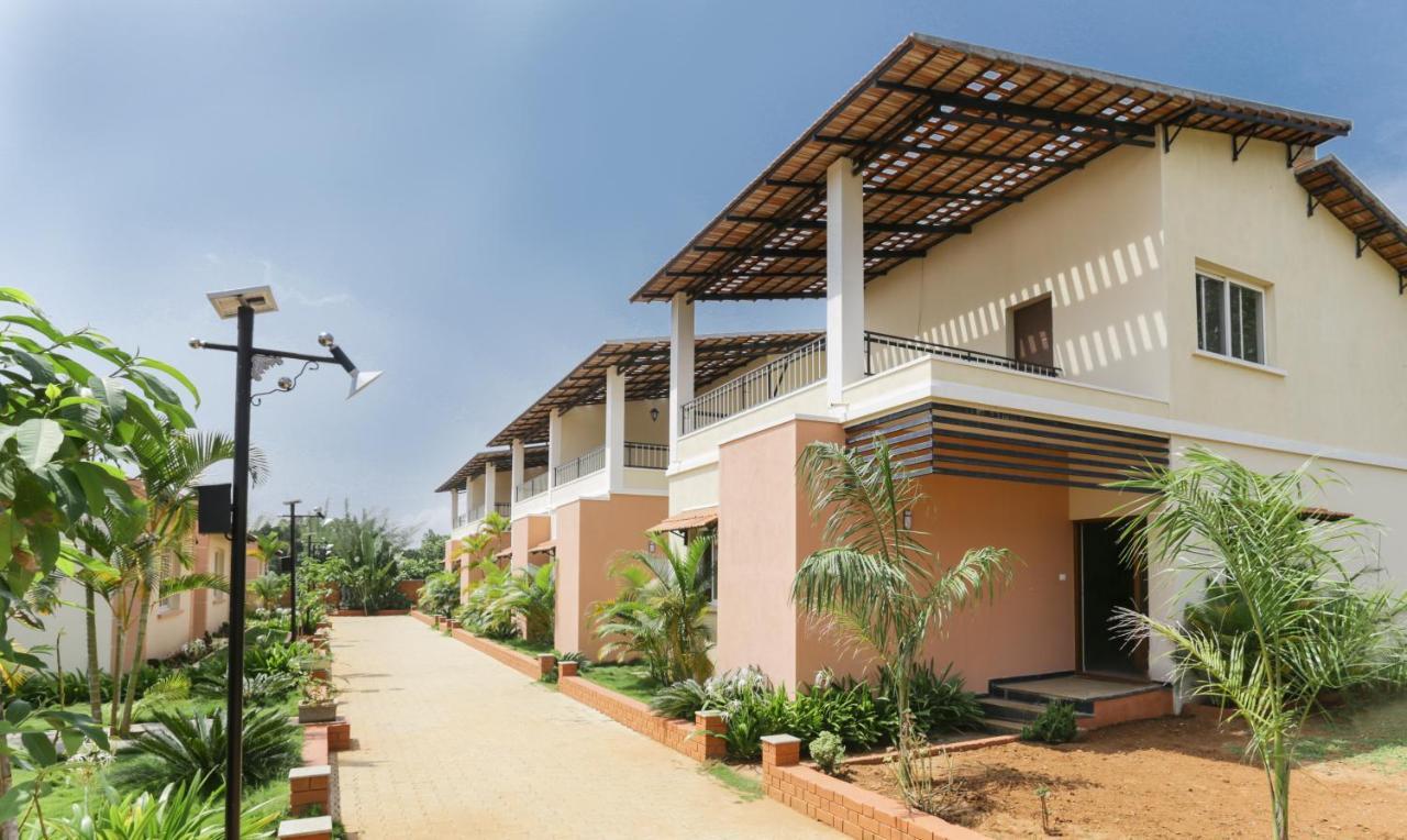 Treebo Laa Gardenia Resort, Yelagiri Buitenkant foto